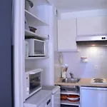 : Avec Piscine, Parking, Climatisation Et Terrasse - Fr-1-226-294 *